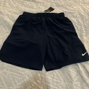 Nike Men's Navy Blue Athletic Shorts